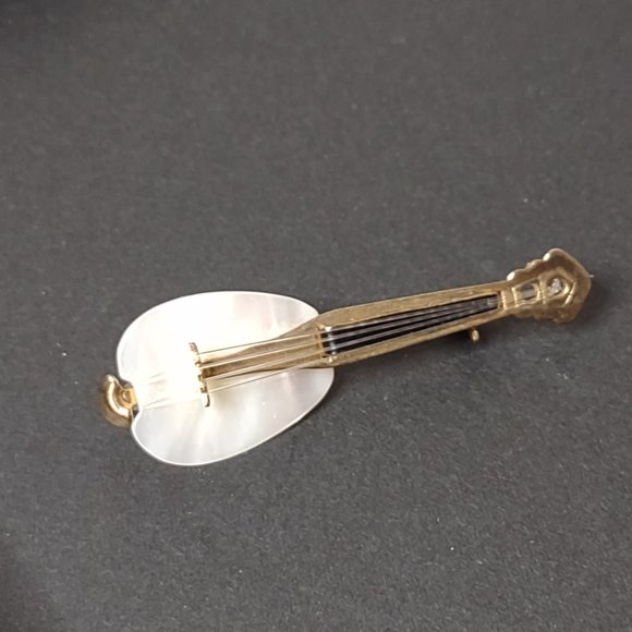 Pretty Little Metal And Shell Guitar Brooch - Picture 9 of 11